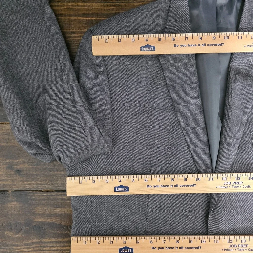 Chaps Men's‎ Sport Coat Blazer Two Button Gray Heather Sharkskin Wool 46R